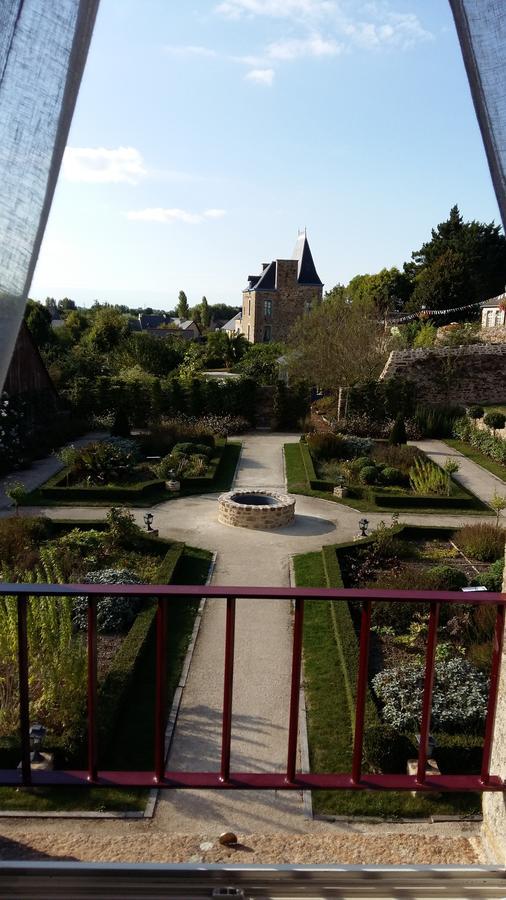 Jardin Des Simples Hotel Mont-Dol Екстериор снимка